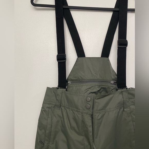 Olive green snowpants - Picture 12 of 14